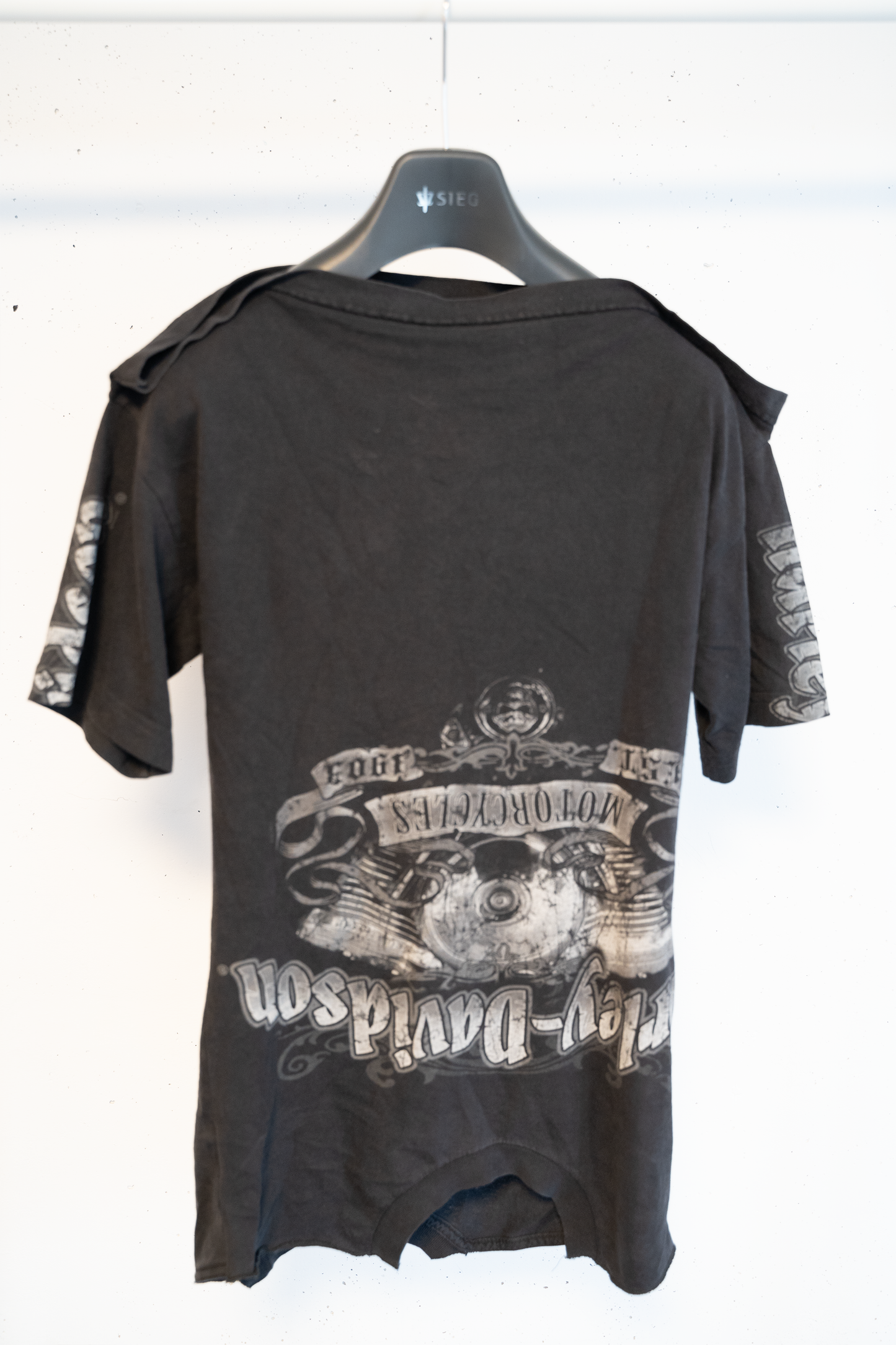 Prototypes CH Harley Davidson Upside Down Upcycled T-Shirt